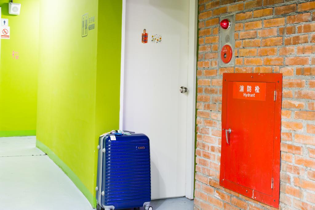 Pathways Hostel Kaohsiung Zewnętrze zdjęcie